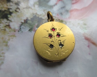 Antique Paste Picture Locket in Gold Fill with Delicate Floral Etchings