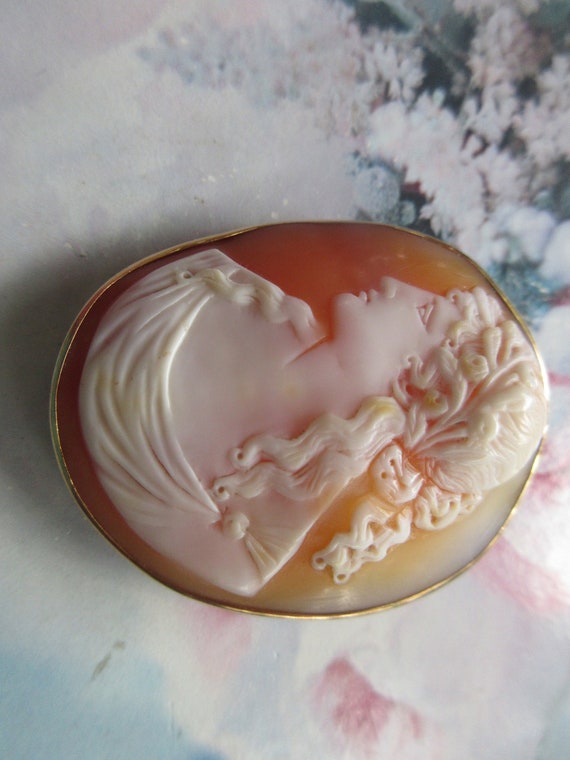 Victorian Antique 10K Carved Shell Cameo Pin - image 8