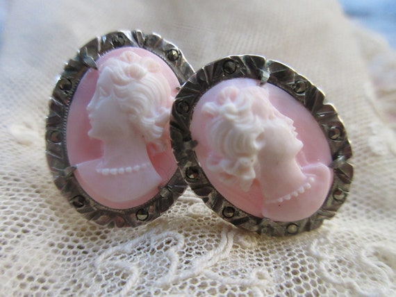 Deco Vintage Carved Shell Cameo Earrings 800 Silv… - image 1