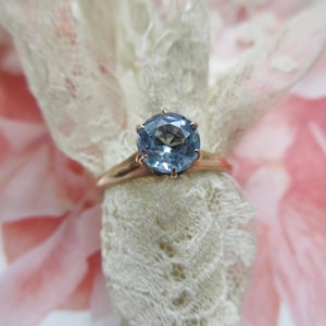 Older Vintage Yellow Gold Blue Zircon Solitaire Ring