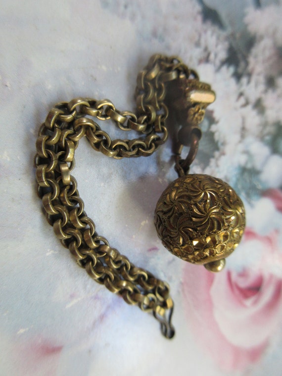 Victorian Antique Pocket Watch Chain with Fob in G