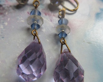 Vintage Deco Briolette Crystal Drop Screw Back Earrings Purple and Blue