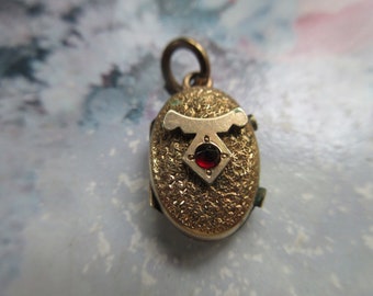 Antique Victorian Aesthetic Revival Locket Charm in Gold Fill