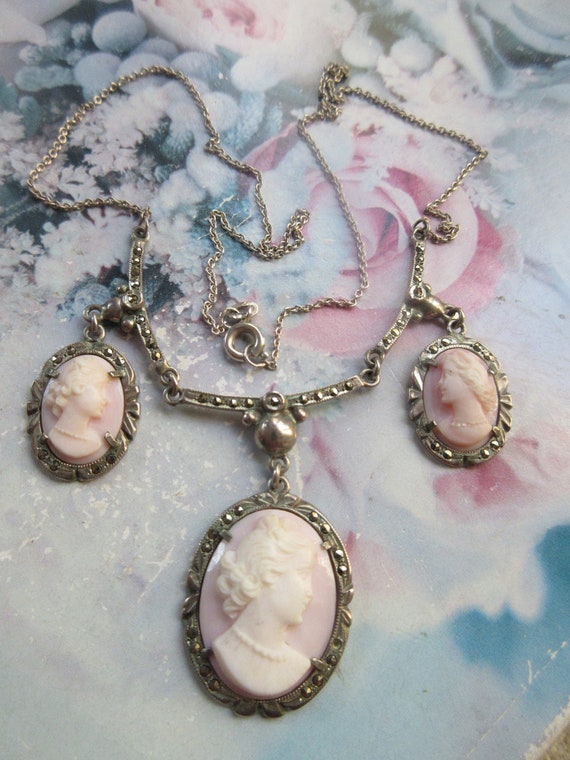 1920s Sterling Carved Shell Cameo Necklace Lavali… - image 1