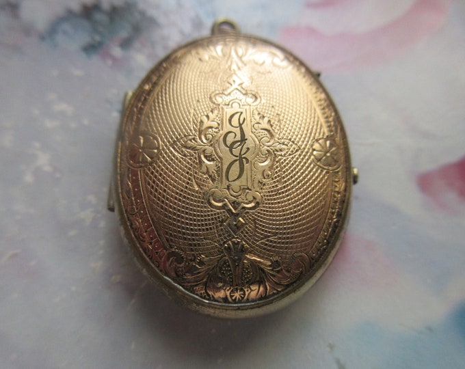 Antique Victorian Picture Locket in Gold Fill Reserved for EM - Etsy