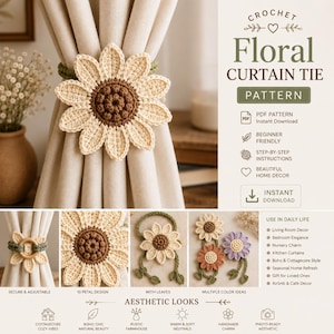 Puede incluir: Patrón de lazo de cortina floral de ganchillo. La imagen muestra un lazo de cortina de girasol color crema con un centro marrón, atado alrededor de una cortina beige. El texto de la imagen dice "Patrón de lazo de cortina floral". El diseño es apto para principiantes.