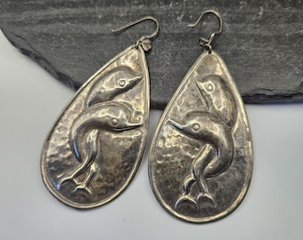 Vtg Art And Crafts Hand Hammered Sterling Silver 925  Dolphins Earrings