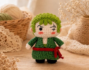 Llavero de muñeco de ganchillo de anime One Piece hecho a mano, amigurumi inspirado en la tripulación pirata, adorno para colgar en el espejo del coche, lindo regalo de anime, ganchillo de Luffy Zoro