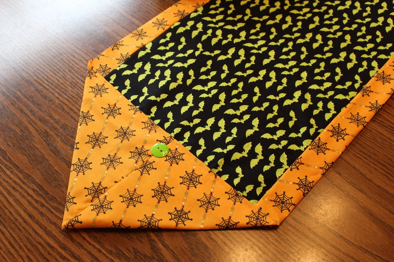 Halloween Table Runner Bats and Cobwebs FREE SHIPPING Party Decor Halloween Decorations