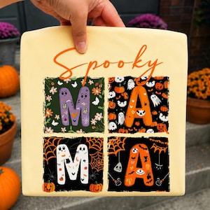 Gruselige Mama-Patchwork-PNG-Datei, Halloween-Mom-Sublimationsdruck, Retro-Geister-Kürbis-Shirt-Design, Niedliches Herbst-DTF-Digital-Download-Design