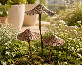 Conjunto de 3 Estacas de Jardim em Metal Enferrujado em Formato de Cogumelo – Decoração Vintage para Áreas Externas, Arte Rústica para Jardim e Quintal