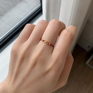 Infinity Red String Ring: S925 Silver Tur Justerbara Snörsmycken