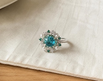 Vintage Paraiba Color Ring: Floral Pearl Halo Statement Jewelry