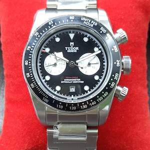 Orologio da polso automatico Tudor Geneve Black Bay Chrono Chronograph con datario e quadrante nero, vintage, spedizione gratuita.