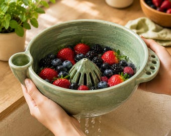 Tupperware 2 Piece Colander With Lid Strainer Lid - Etsy