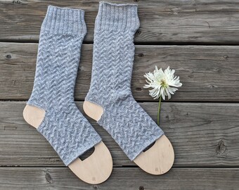 Yoga Socks, PDF pattern, toeless socks, dance socks Active