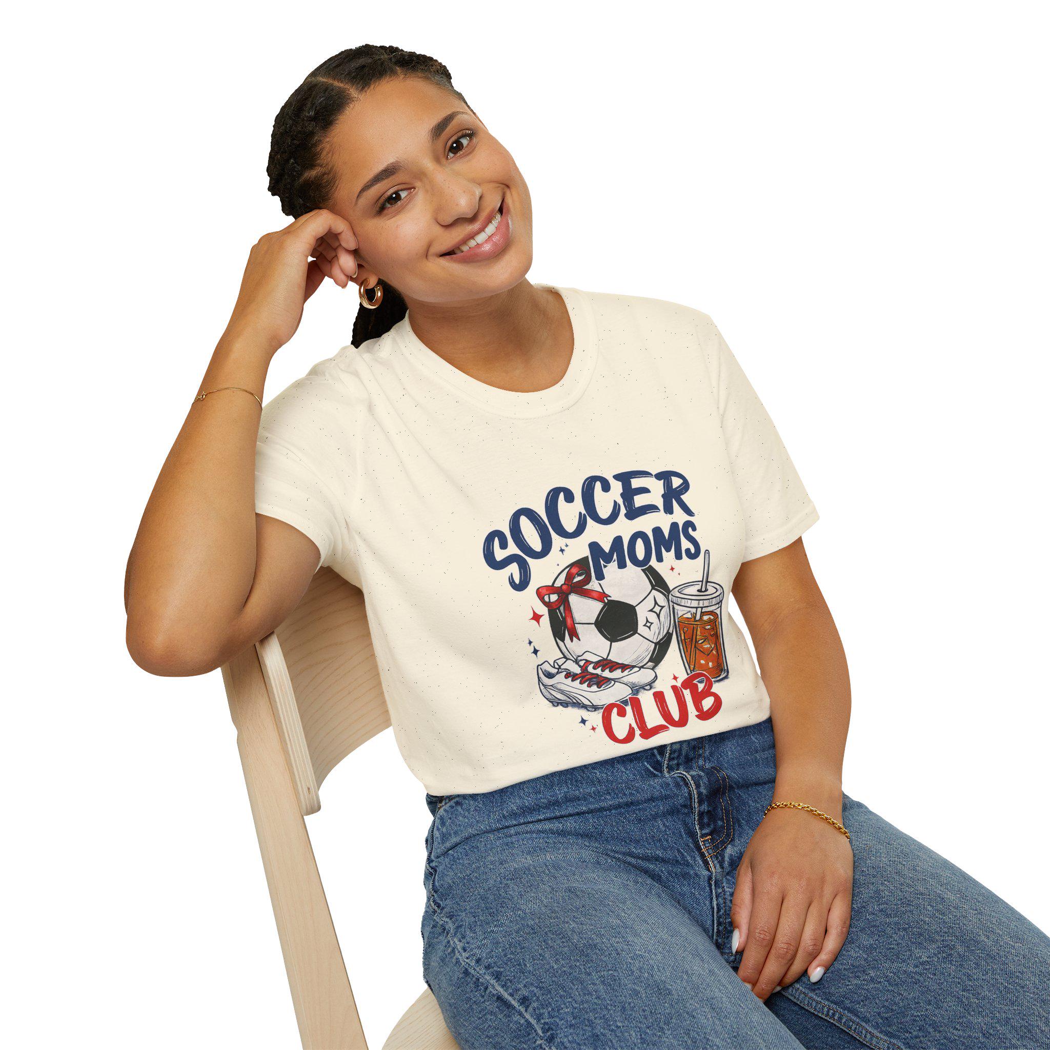 Soccer Moms Club TShirt Comfort Soccer Moms Club Shirt Gameday Doodle Soccer Tee Trendy Women's Soccer T-shirt Sports Mom Shirt Game Day Tee