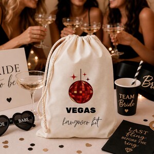 Personlig Vegas Hangover Kit-väska, Bach Party-gåva, Vegas-festgåva, Reseåterhämtningskit för flickor, Välkomstväska för bröllop, Resepresent för flickor