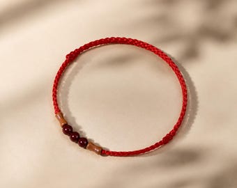 Bracelet fil rouge cinabre : perles de bambou en bois de pêcher pour porter chance