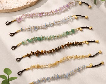 Bracelet tissé avec éclats de cristal : superposition de bijoux bohèmes en améthyste naturelle et aigue-marine