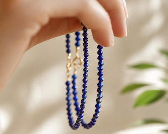 Bracelet délicat en lapis-lazuli - Pierres précieuses bleues à facettes de 3 mm, Bijoux en perles minimalistes