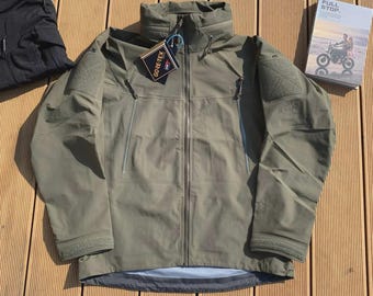 Arcteryx Alpha Jacket Gen 2.2 Men's Waterproof Shell Jacket