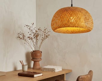Handgeweven bamboe koepelhanglamp | Natuurlijke rotan rieten kroonluchter | Japandi kustdecor | Boho moderne moderne plafondlamp uit het midden van de eeuw