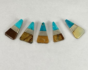 Santo Domingo Pueblo Vintage Triangle Tab Intarsia Kingman Turquoise Pendant