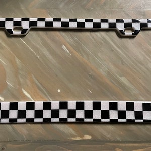 Checkerboard resin and glitter license plate frame