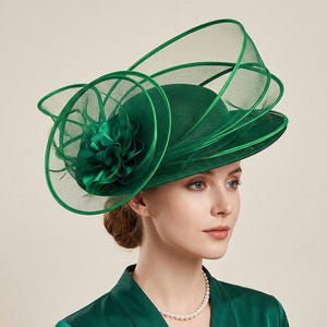 Sinamayhatt Sidenrosa Bredbrättad Royal Ascot Bröllopstebjudning Brudens Mor