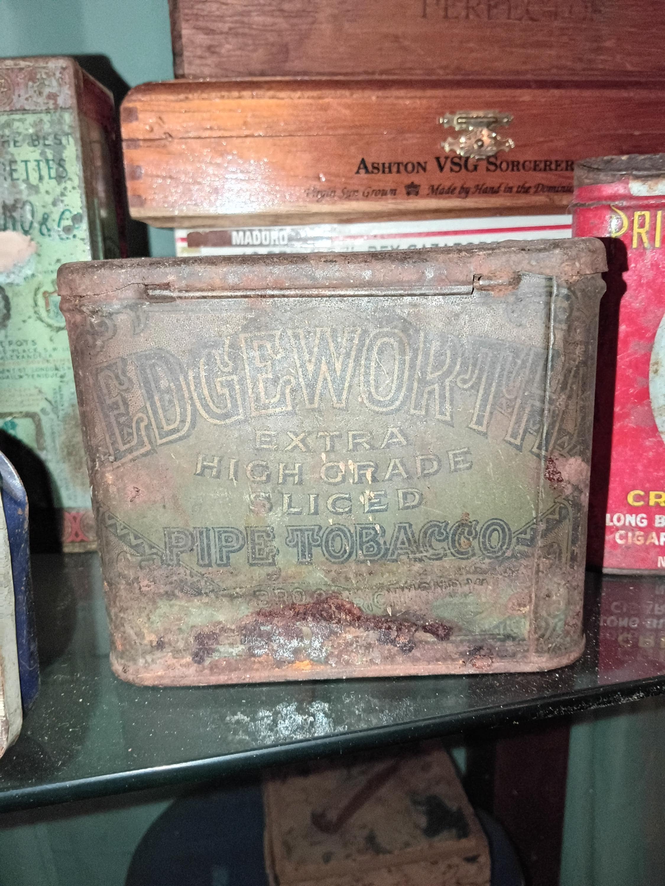 Tobacco Chest