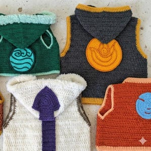 Patrón PDF para chaleco de felpa de ganchillo de Avatar, tutorial para chaqueta con capucha de cosplay, atuendo con parches de fantasía, XS-3XL