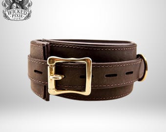 Brown Leather Bondage Collar – Adjustable, Made from Soft Nubuck BDSM Neck Collar, D‑Ring Leash Attachment – WickedPixieClub