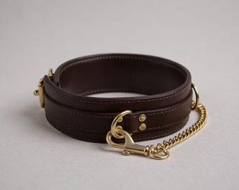 Brown Leather Bondage Collar – Adjustable, Made from Soft Nubuck BDSM Neck Collar, D‑Ring Leash Attachment – WickedPixieClub