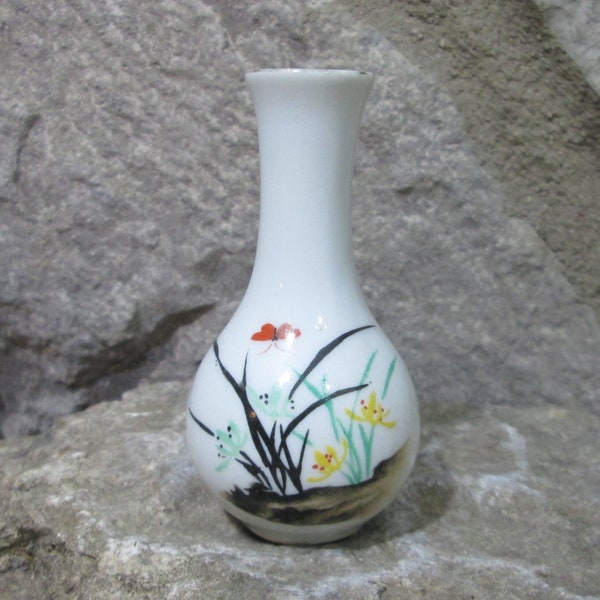 Vintage Chinese Enamel Mini-Vase