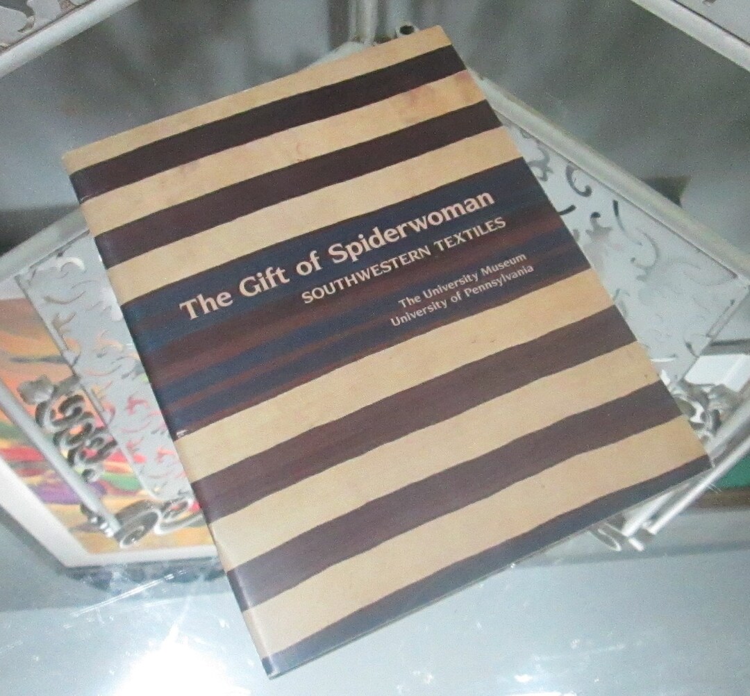 The Gift of Spiderwoman Southwestern Textiles Book, 1984 - Etsy