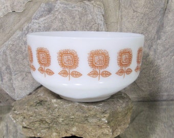 Vintage Federal Glass Mod Flower Serving Bowl