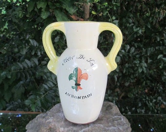 Vintage Hotel De Lys Au Bon Pain Pottery Vase