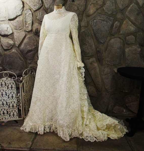 Vintage 1960's Lace Wedding Gown - image 1