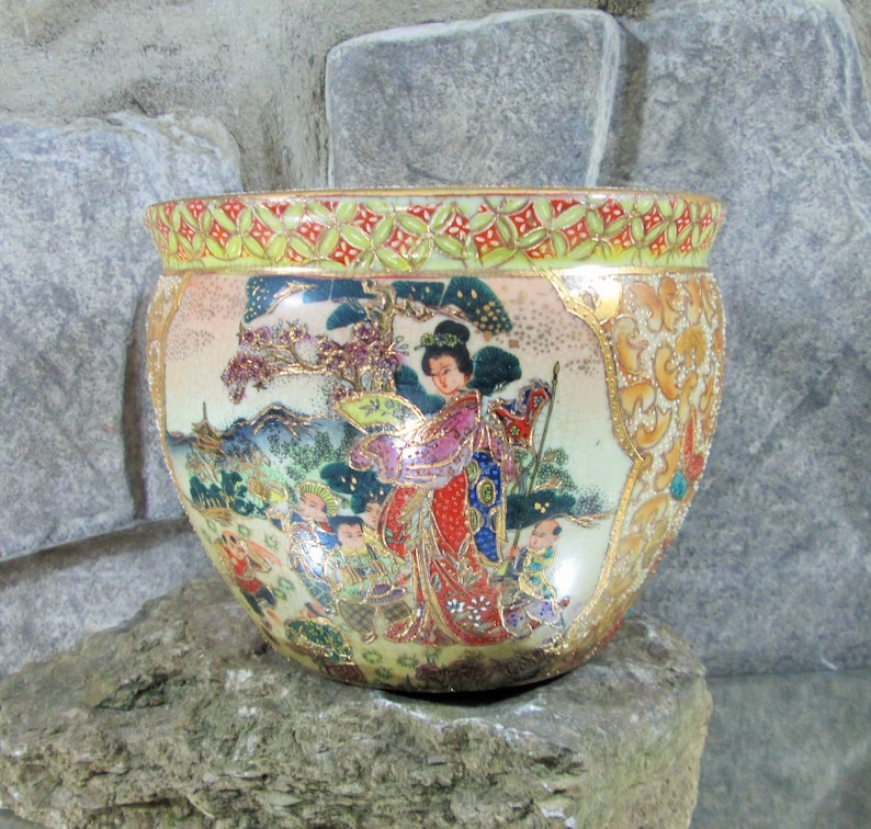 Vintage Japanese Moriage Koi Fish Bowl