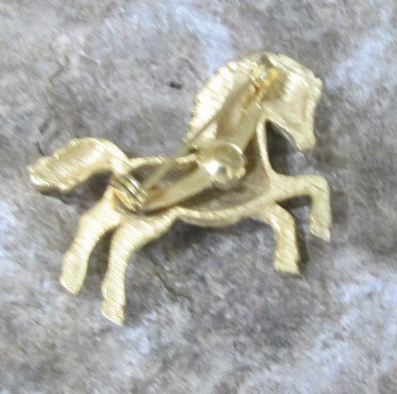 Vintage Gold Tone Horse Brooch - image 2