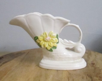 Vintage Hull Pottery Pretty Floral Vase