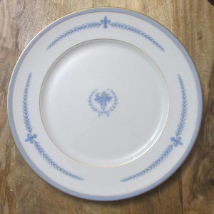 Plato llano vintage con diseño Lamberton Puritan