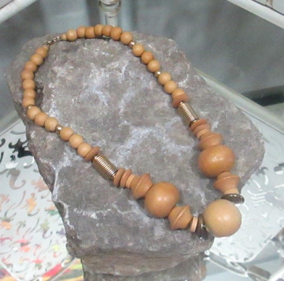 Vintage Wooden Bead Necklace Etsy