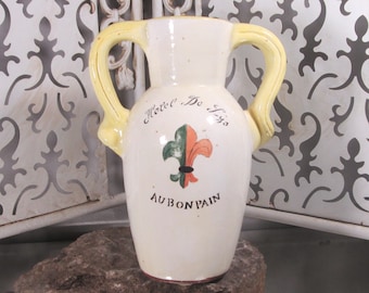 Vintage Hotel De Lys Au Bon Pain Pottery Vase