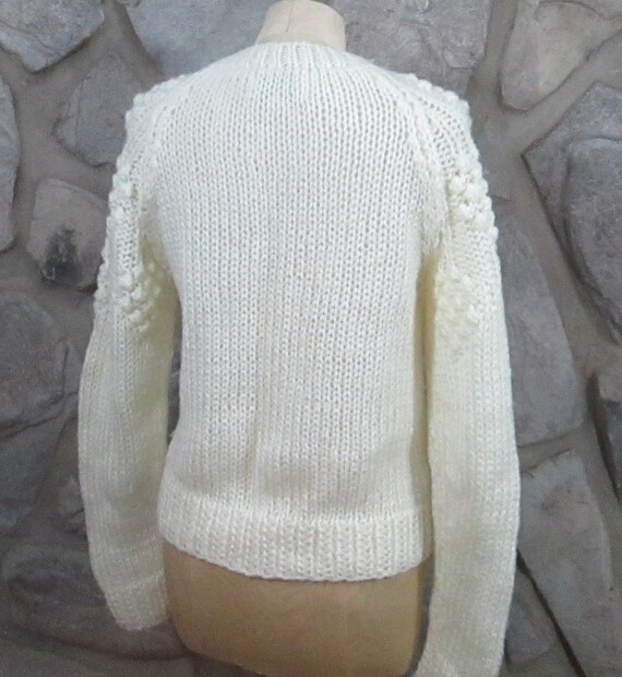 Vintage 1960's Cream Bobble Pattern Sweater - image 3