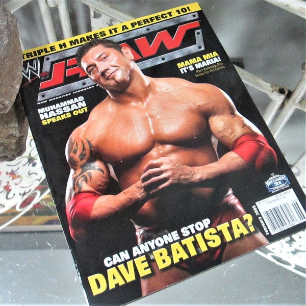 WWF Raw Magazine Dave Batista Cover