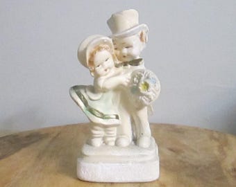 Vintage Carnival Prize Chalkware Bride and Groom