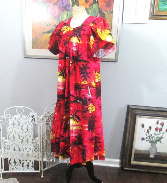 Vintage Red Floral Hawaiian Dress