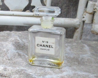 Mini bottiglia di profumo vintage Chanel n. 19